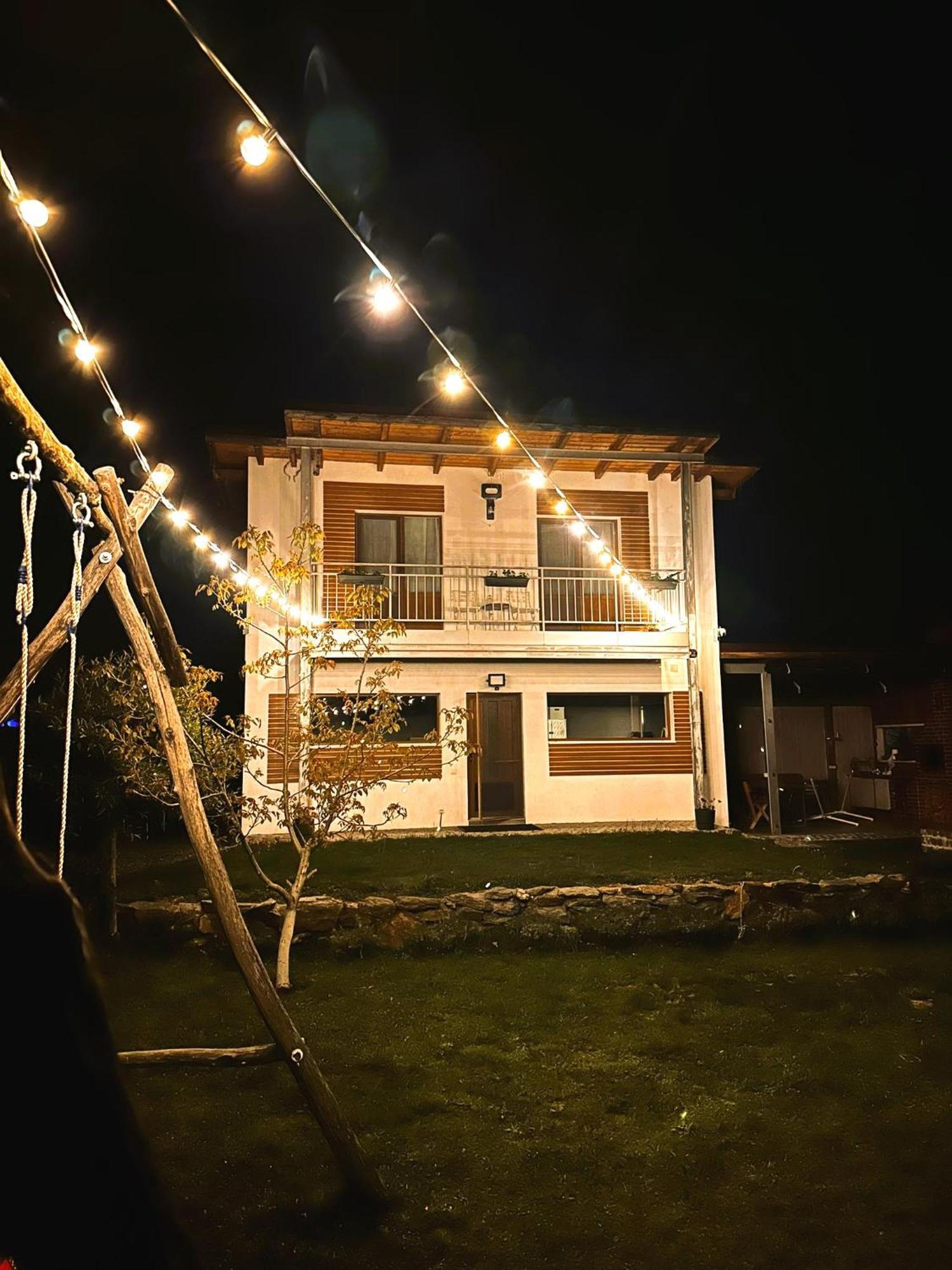 Wanderlust Cottage 阿夫里格 外观 照片